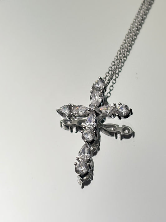 Serene Necklace